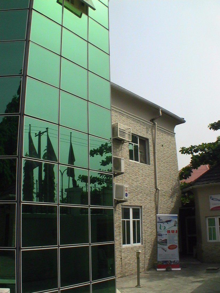 Dublina Suites Festac Town Kültér fotó