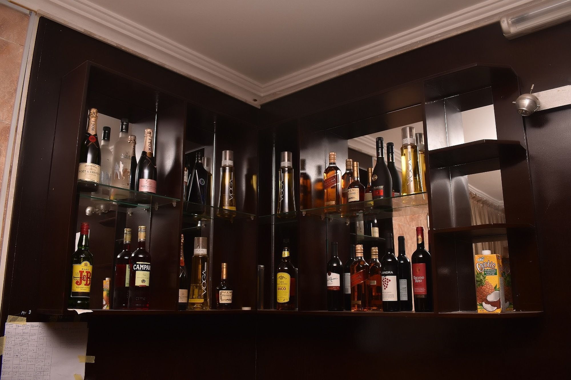 Dublina Suites Festac Town Kültér fotó