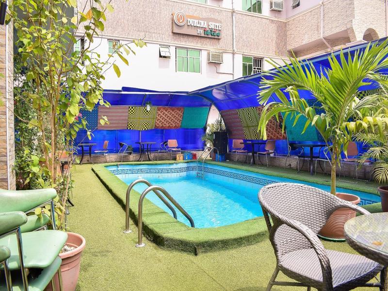 Dublina Suites Festac Town Kültér fotó
