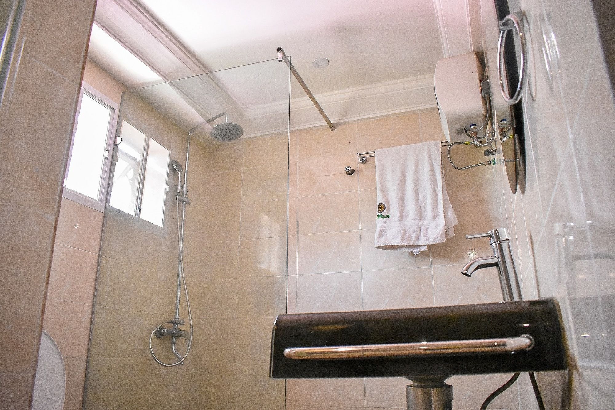 Dublina Suites Festac Town Kültér fotó