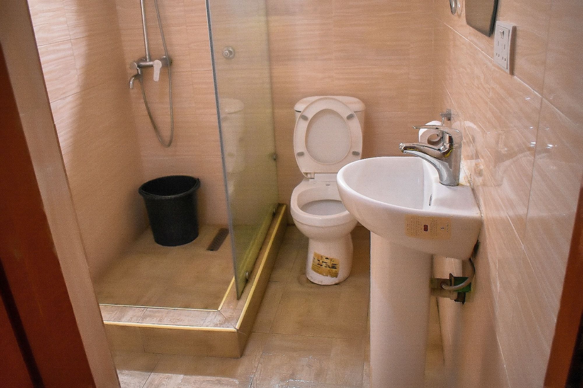 Dublina Suites Festac Town Kültér fotó